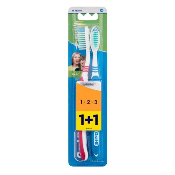 ORAL-B οδοντόβουρτσα 1-2-3 μέτρια 2τεμ – Οδοντόβουρτσες Απλές